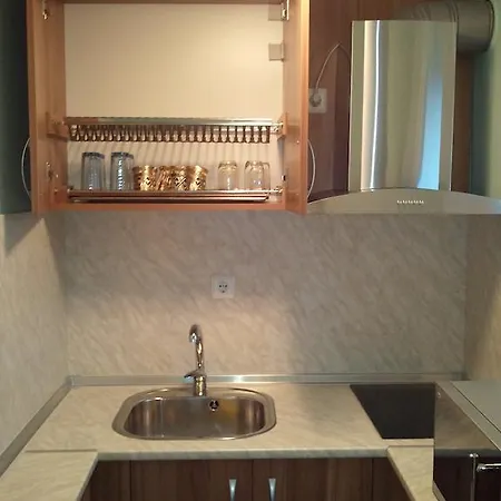 Apartment Dva 3 *