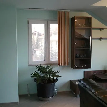 Apartment Dva 3
