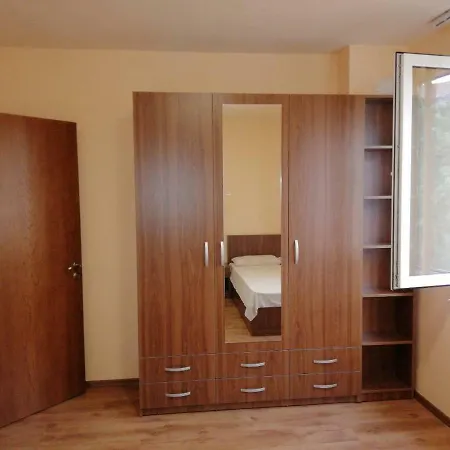 Dva 3 Apartment