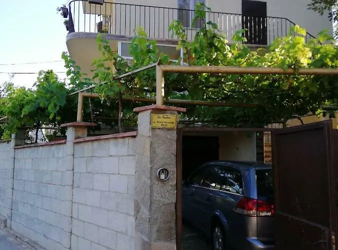 Dva 3 Nisipurile de Aur